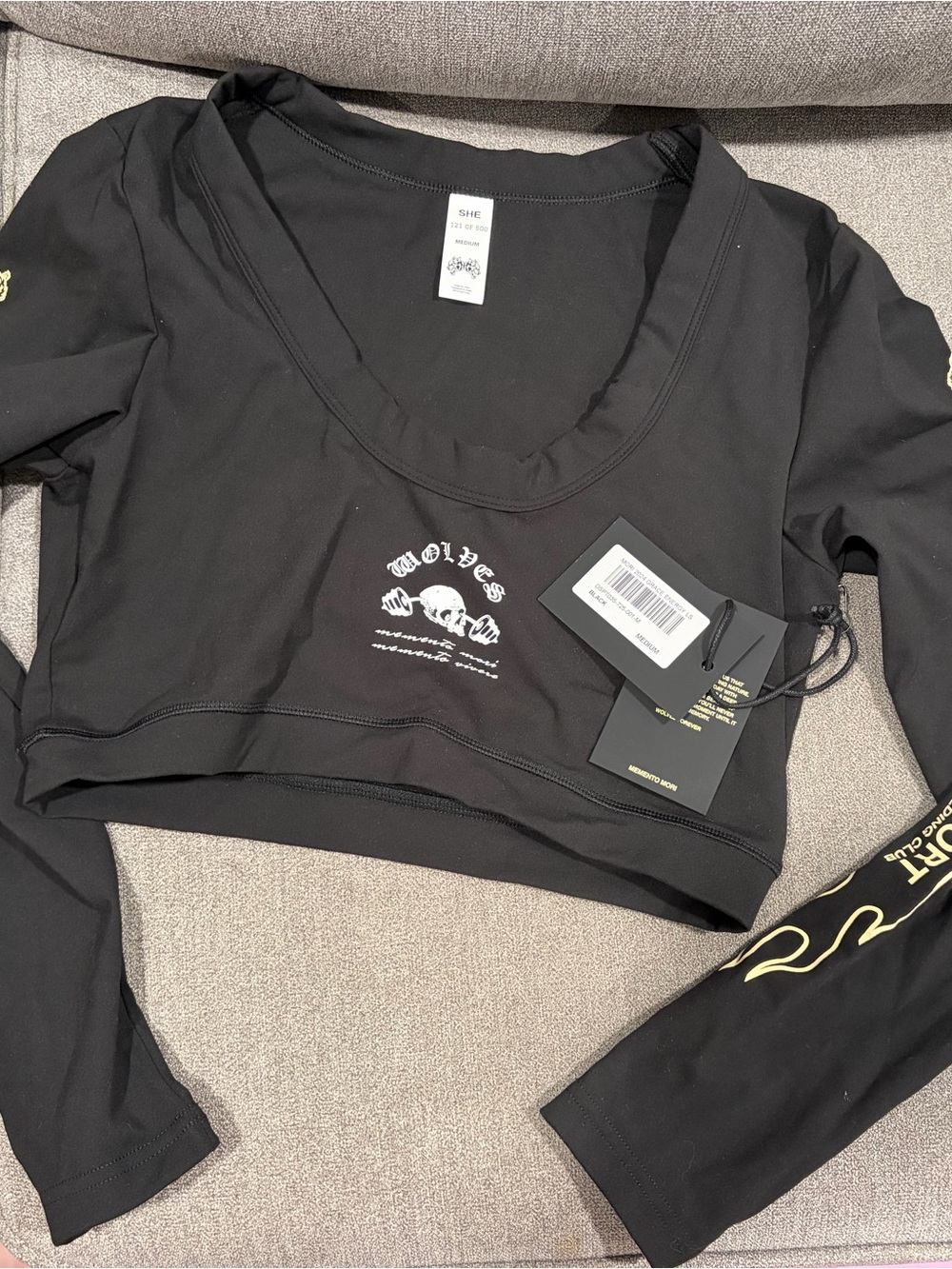 NWT DARC SPORT Black Long sleeve Crop Top Wolves grace energy Mori 2024 WOMEN M
